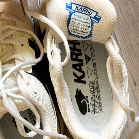 Karhu Super Fulcrum Sneakers Vanilla Ice Black NWOT - Picture 11 of 16